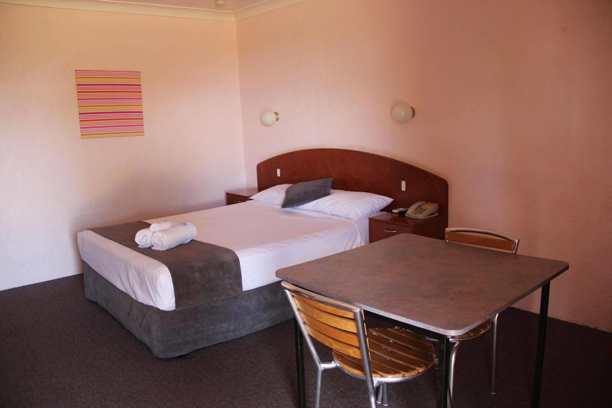 Childers Gateway Motor Inn Exteriér fotografie