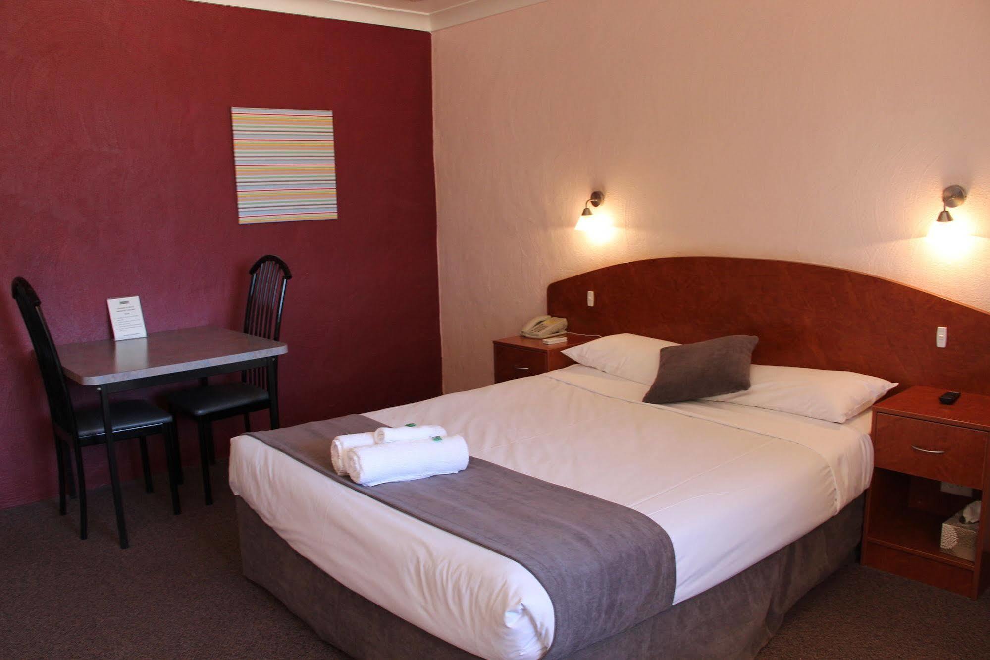 Childers Gateway Motor Inn Exteriér fotografie